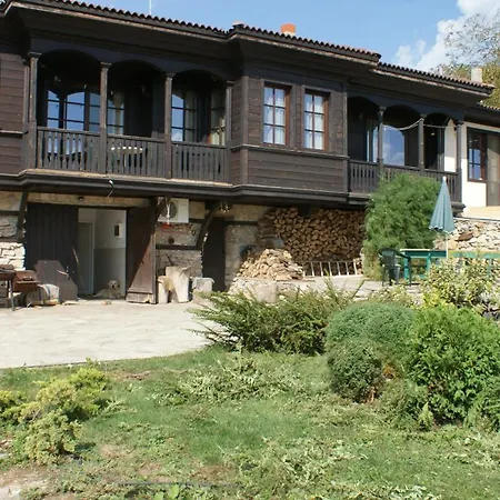 The Old Bakery Готель