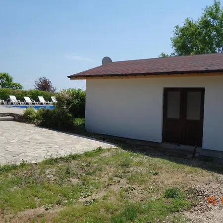 Готель The Old Bakery